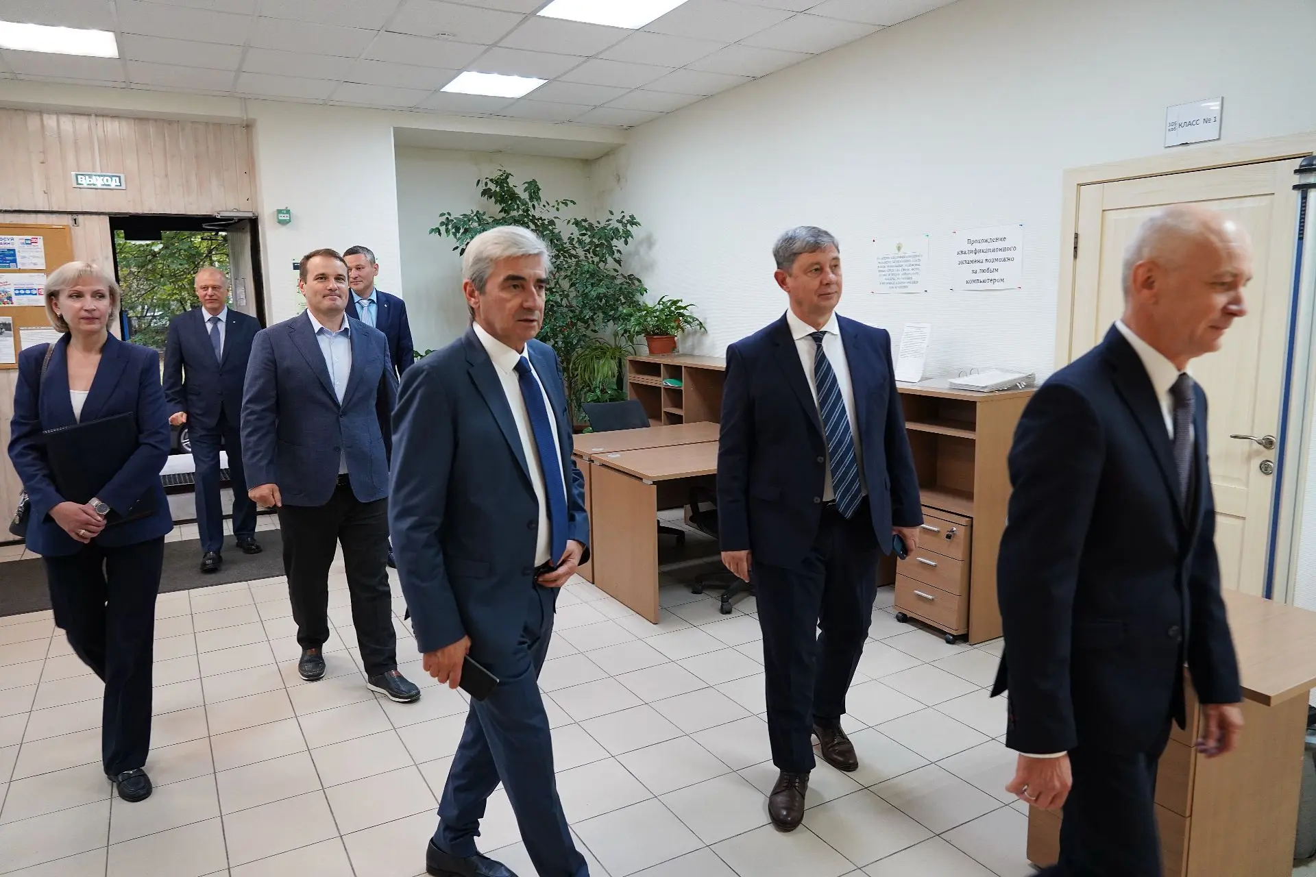 Руководитель Федеральной службы по экологическому, технологическому и атомному надзору ...
