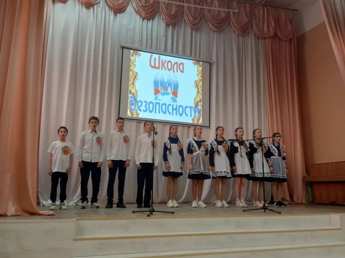 🇷🇺🇷🇺🇷🇺15 мая в  п. Хомутово прошел муниципальный этап соревнований «Школа безопас...
