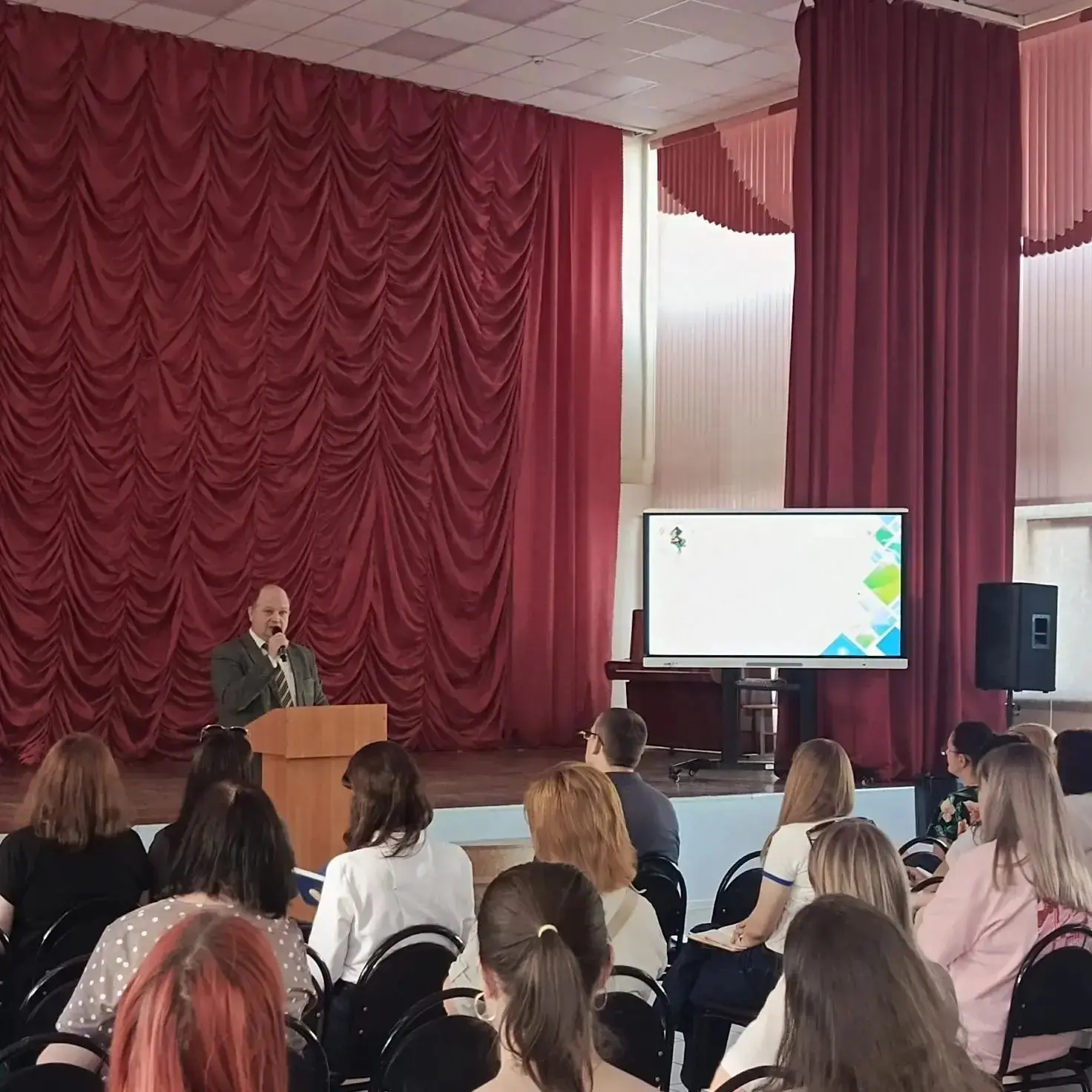 18.05.2026 года в актовом зале главного корпуса МБОУ ФЭЛ №29 г. Пензы прошло организационное собрани