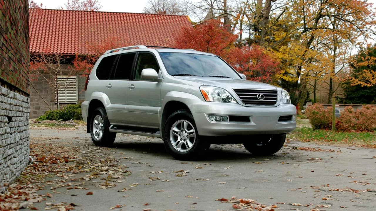 Lexus GX освежился — чем не повод вспомнить эволюцию японского рамника 🫡