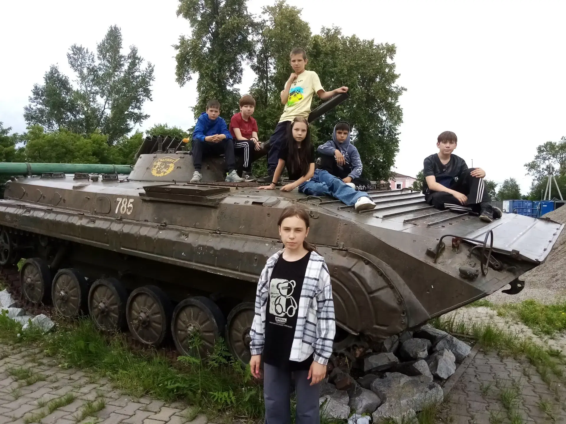 «Маленькие герои большого дела: пятиклассники на страже памяти»
25 июня в Историческом сквере прошла