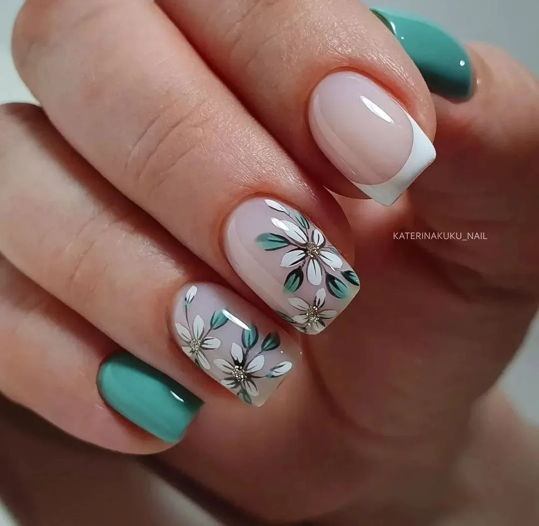 Маникюр💅