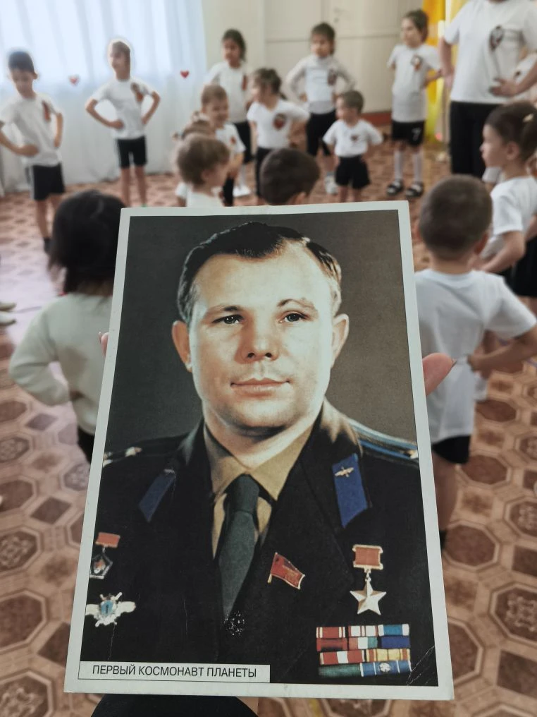 🚀 Спортивное развлечение, посвящённое Дню космонавтики, провели сегодня педагоги для в...