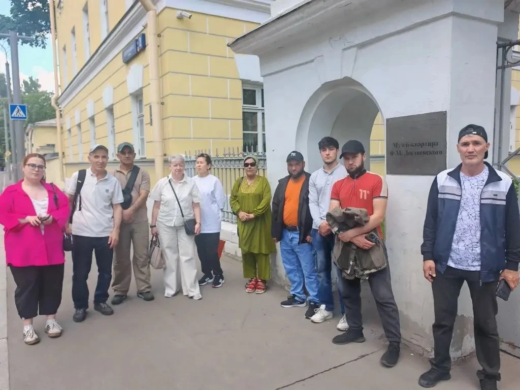 📖 В День русского языка управа района Марьина Роща совместно с ГБУ «Жилищник района Ма...