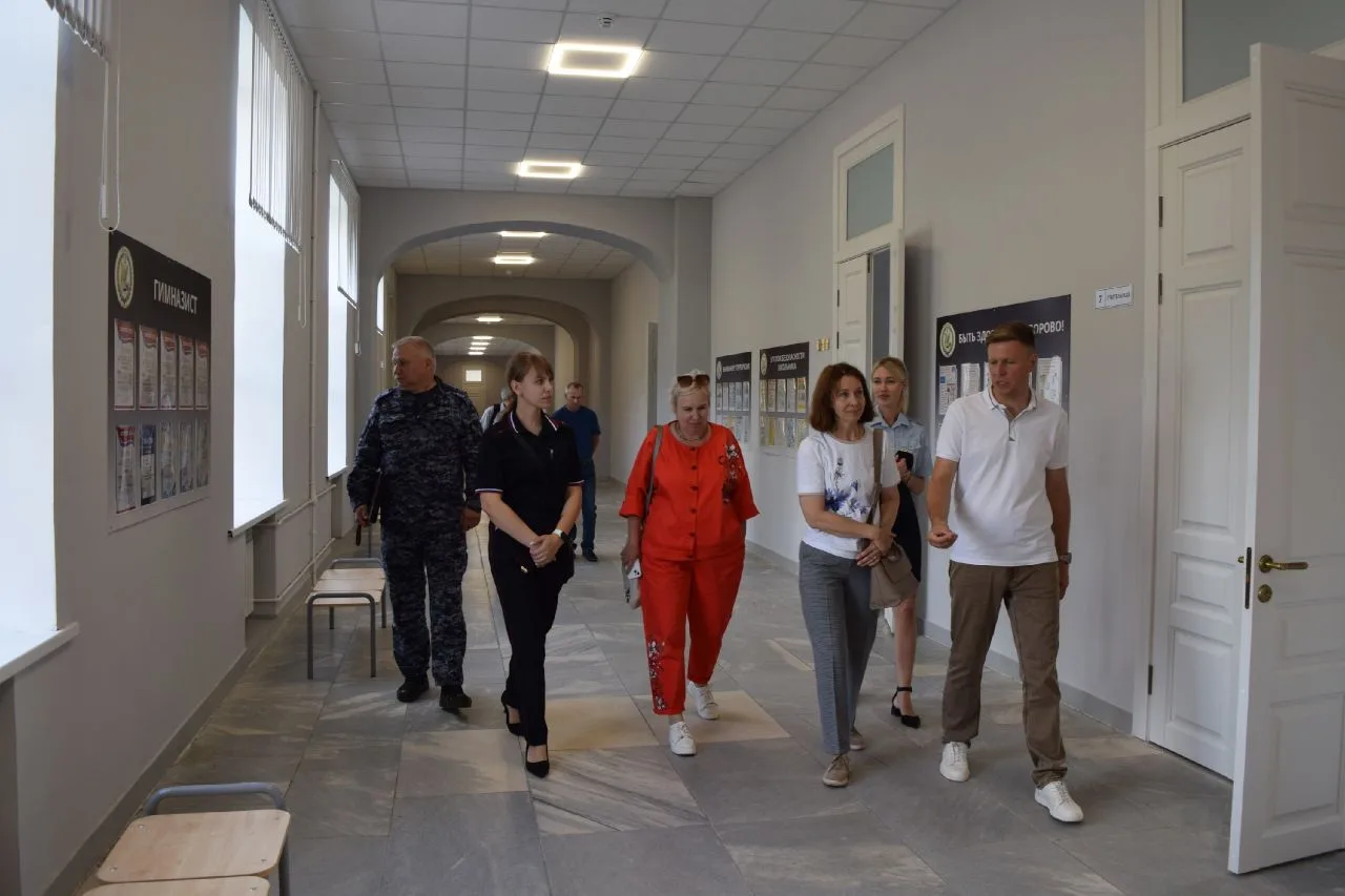 ✅Подготовка к 1 сентября в городском округе Шуя: комиссия оценила безопасность и состоя...