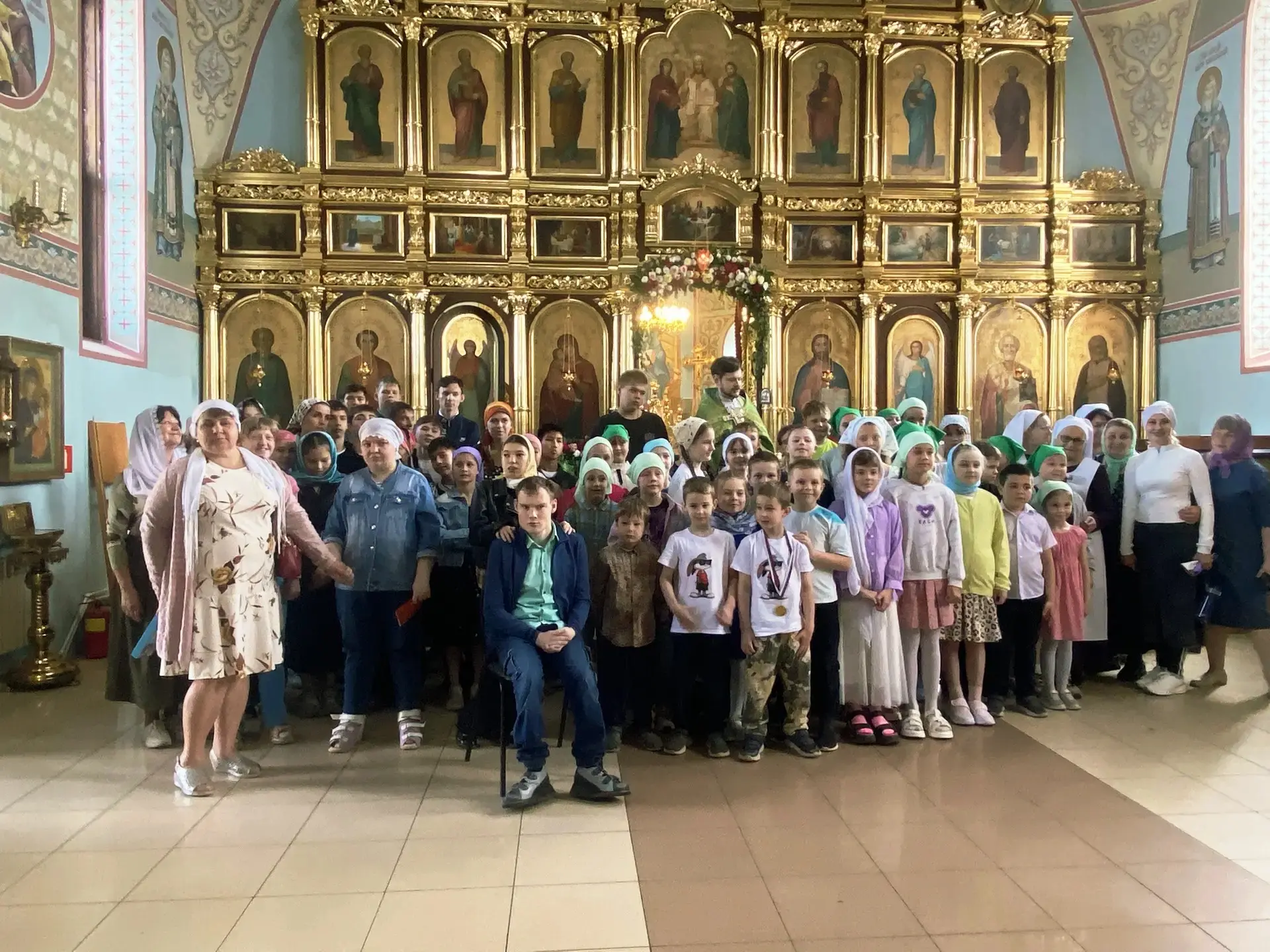 🌞Праздник веры, дружбы и творчества: воспитанники отделения "Гармония" центра "Вера" в...