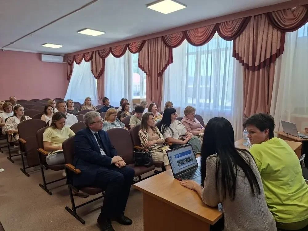Министр культуры региона встретилась с представителями Отраслевого центра компетенций М...