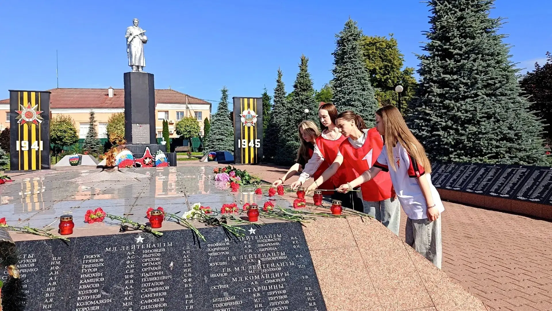 22 июня — День памяти и скорби 
 
В 85-ю годовщину начала Великой Отечественной войны местное отделе