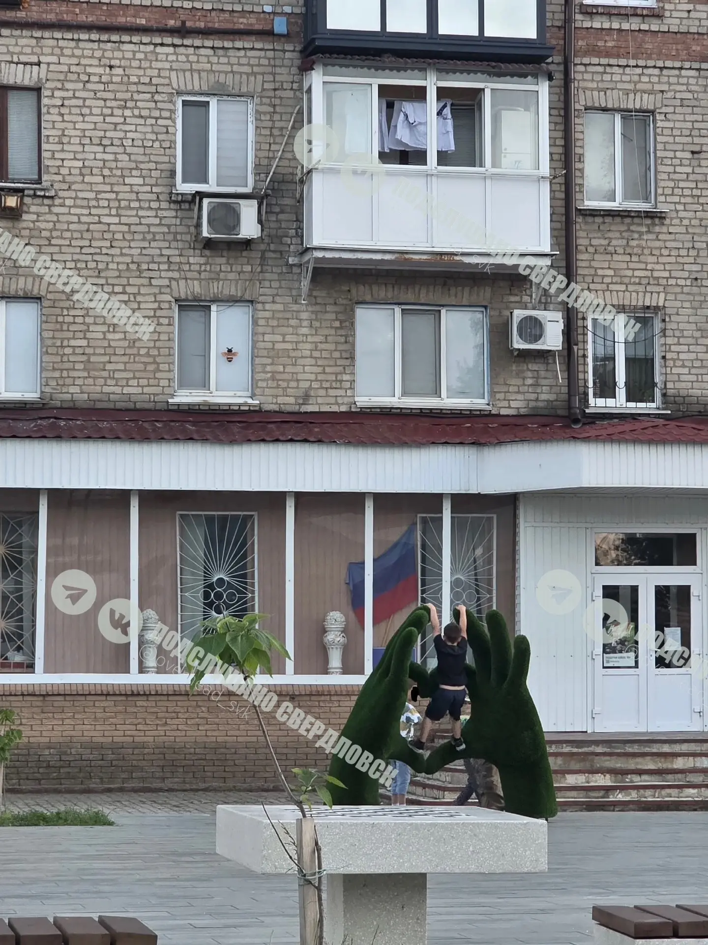 Я понимаю, что дети могут не осознавать последствий своих действий. Однако, вызывает обеспокоенность