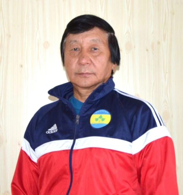 💪🏻🏆⚽🏐🏓⛷️🤼🏻⛹🏻‍♂️ Владислав Кривошапкин: «Оҕолорго итэҕэйиэххэ, эрэниэххэ наада”