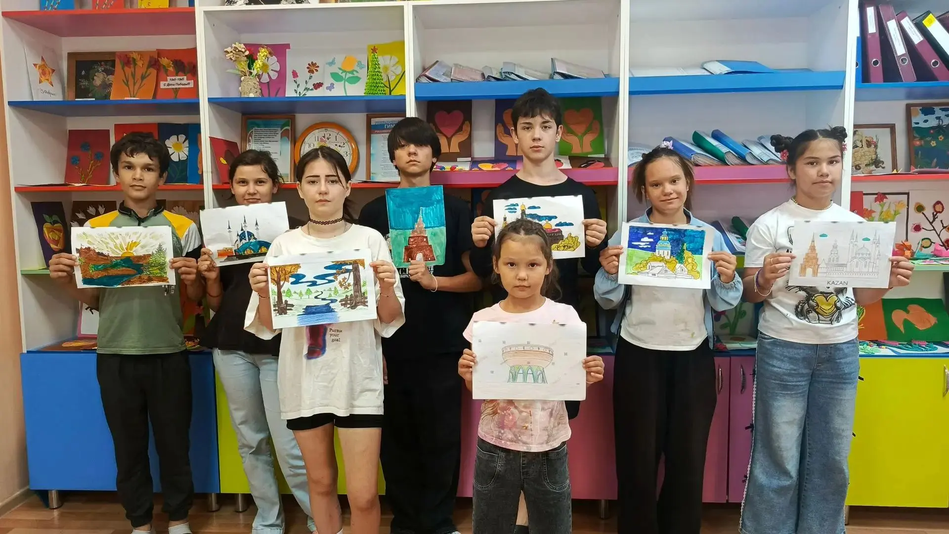🖌️🎨С воспитанниками провели конкурс рисунков "Мой любимый Татарстан" приуроченный к п...