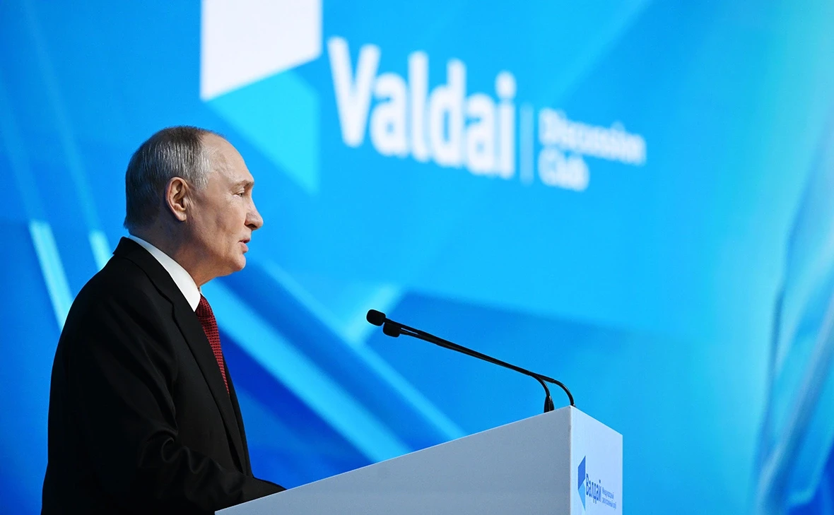 🏦📉 Путин заявил о потерях от ударов по НПЗ, низком госдолге и риске переохлаждения эк...