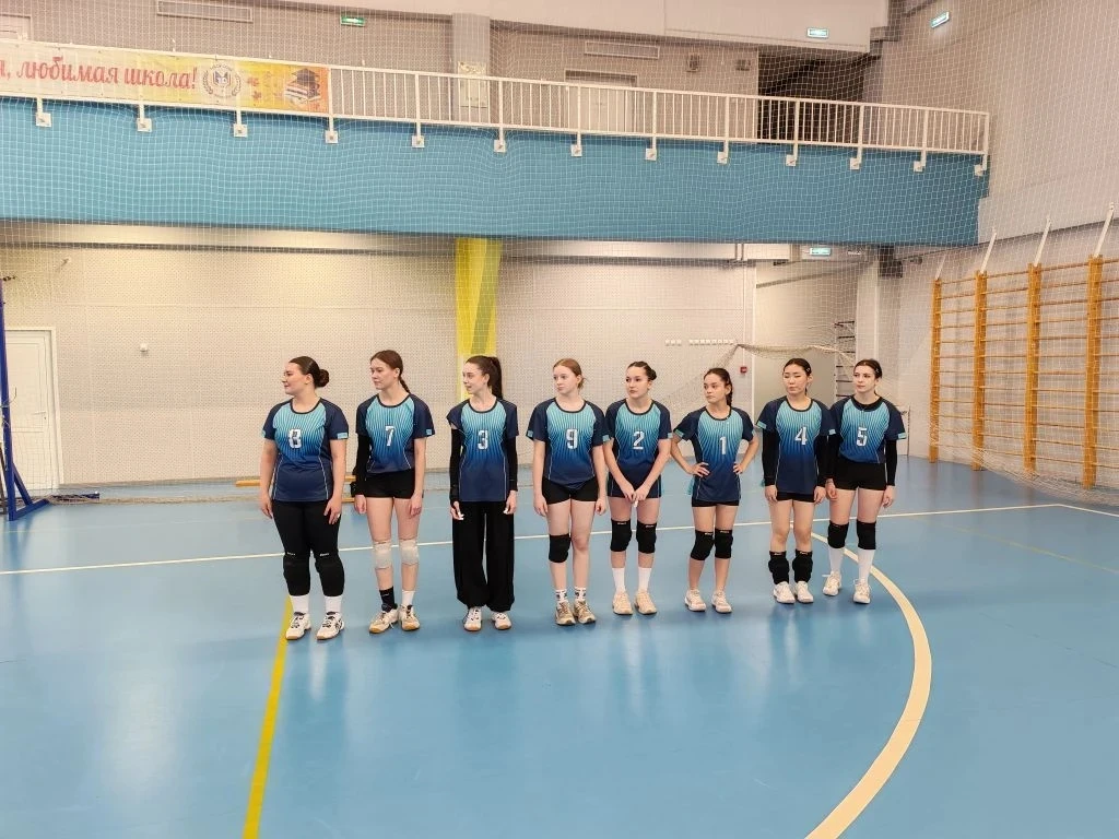 🏐 Волейбол. Эмоции. Опыт. 🏐  28 февраля и 1 марта наши ребята  сражались за честь школы на областной