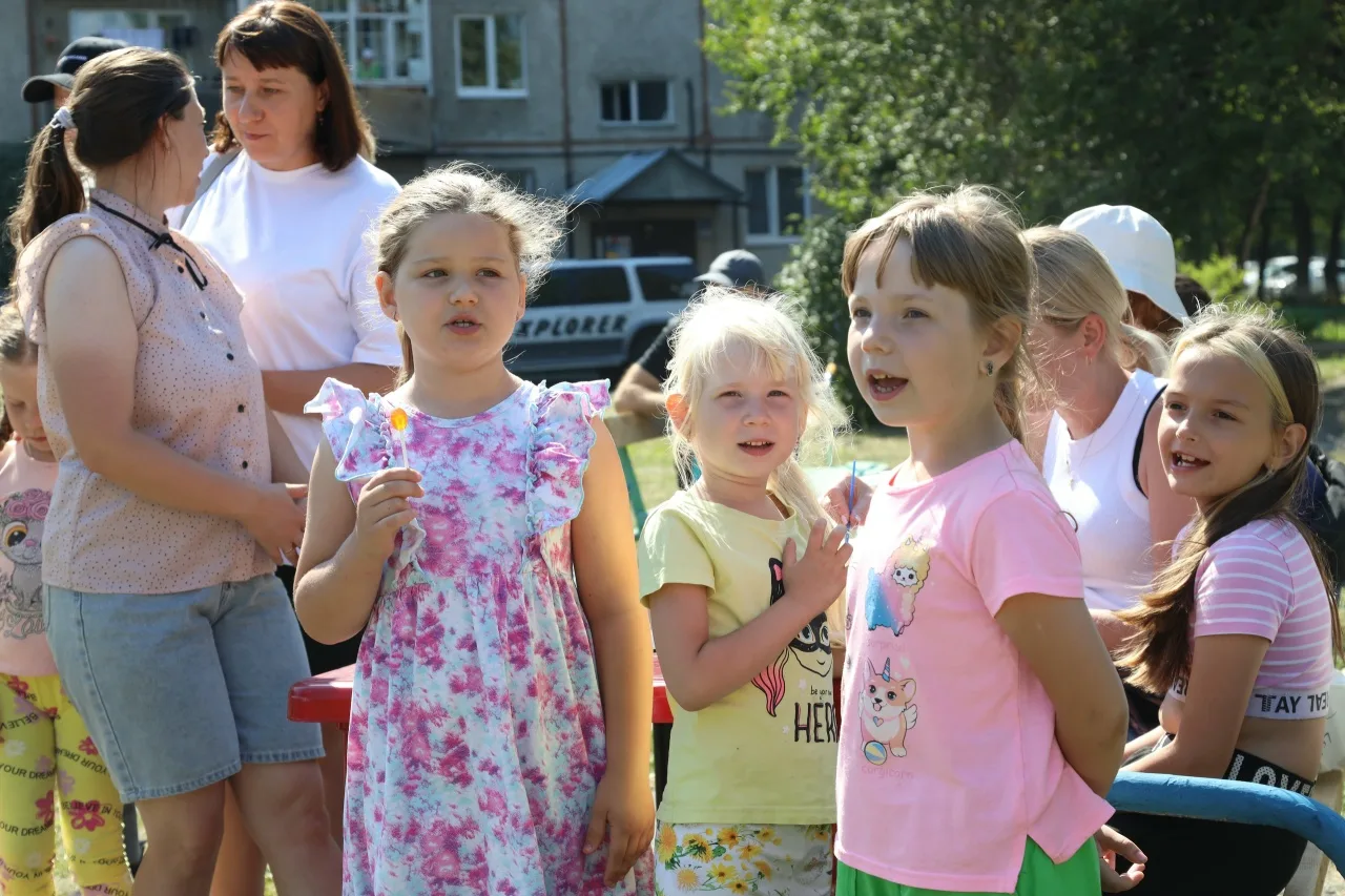 В Ленинском районе города Кемерово пр. Ленинградский, 25 состоялось торжественное мероп...