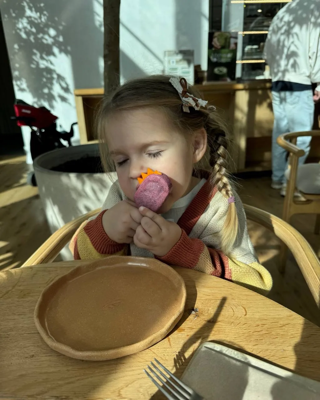 Сегодня тебе четыре ❤️

Кажется, ещё совсем недавно ты была маленьким комочком у меня на руках, а се