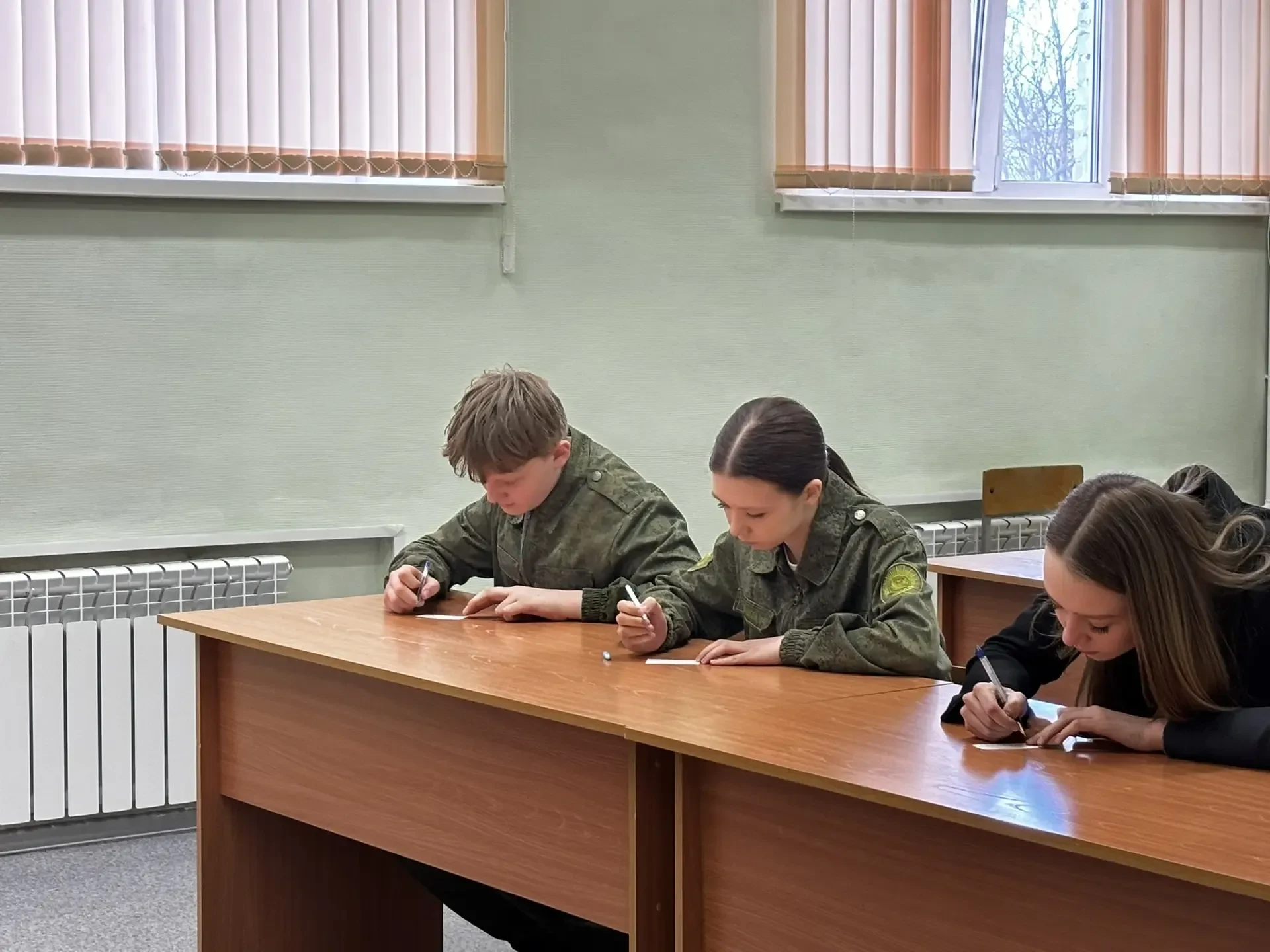 🔥 Наши юные пожарные — среди лучших!  14 апреля дружина юных пожарных нашей школы с гордостью предст