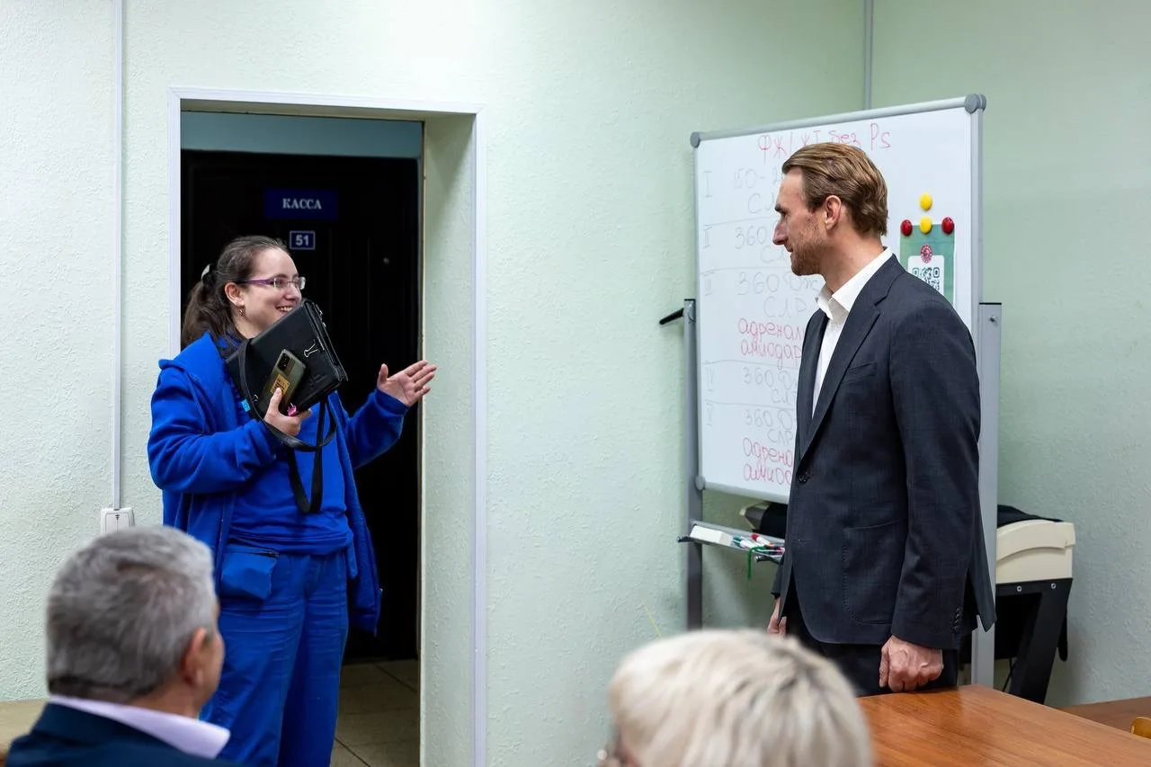 Сегодня продолжил встречи с медработниками.