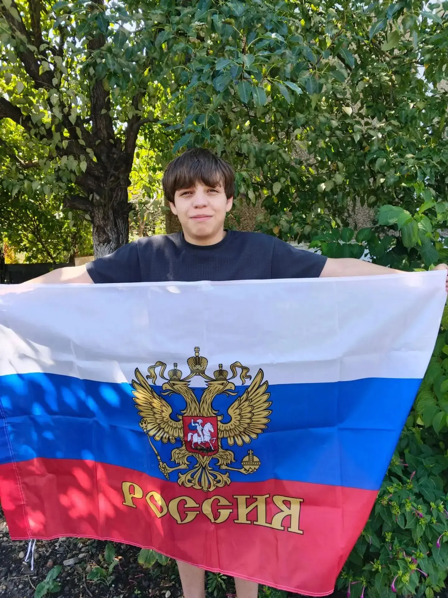 #МБОУСОШ2 #ДеньГосударственногоФлага  #Триколор #БелоСинеКрасный
