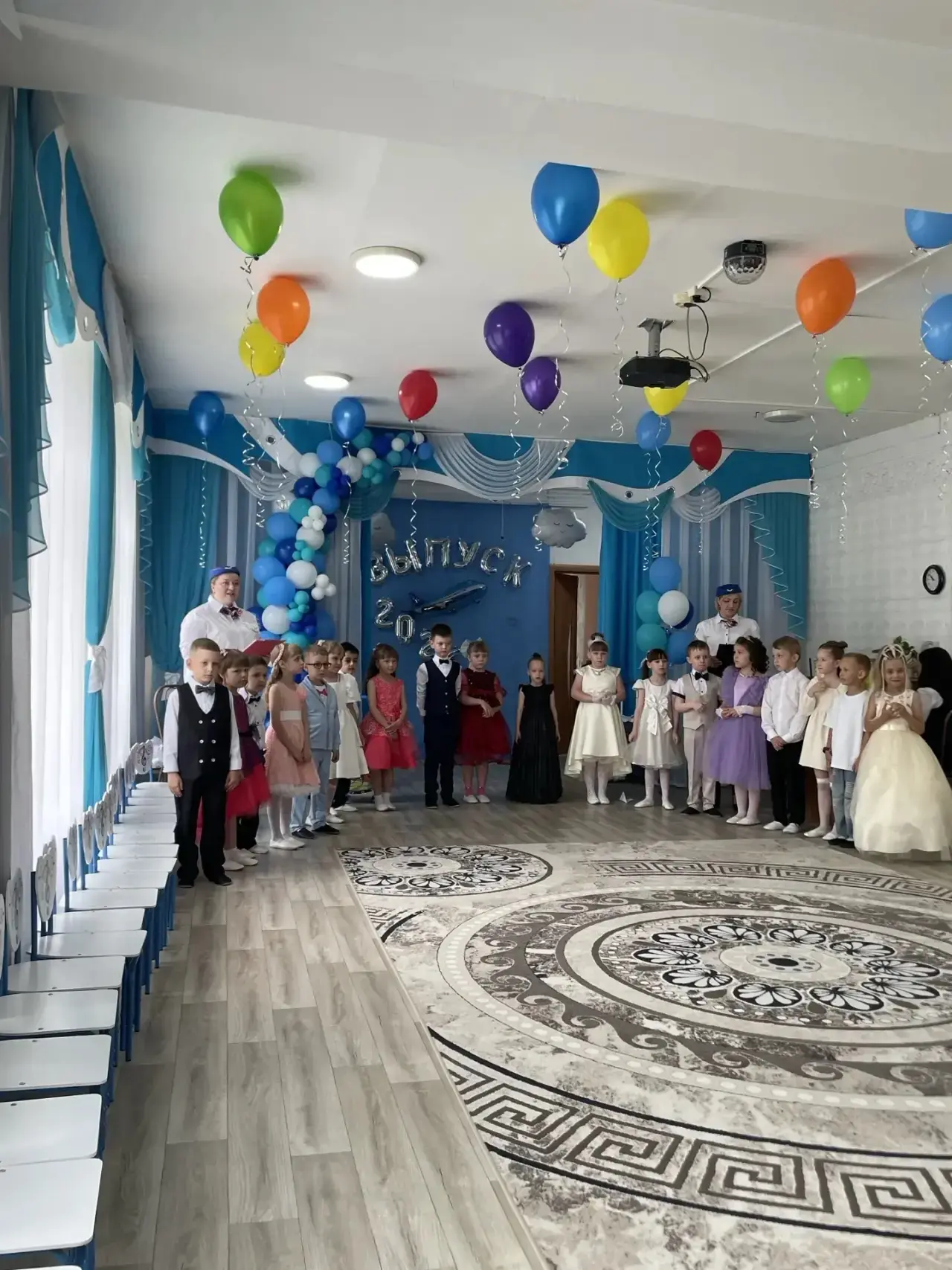 🎓 В группе №3 прошёл долгожданный и очень трогательный праздник, выпускной балл 🌸 Это...