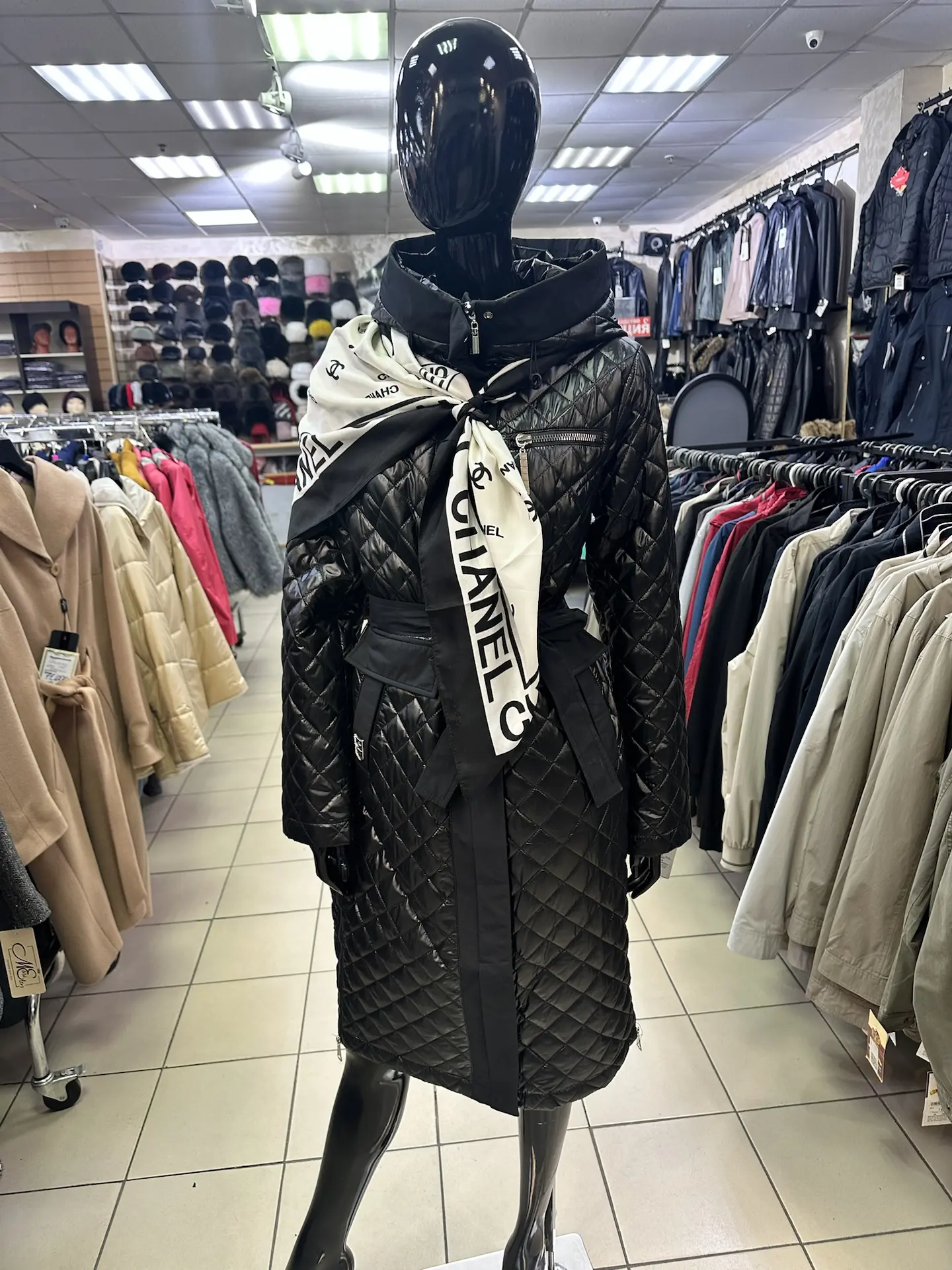 Полупальто  46-56
Цена 6500₽