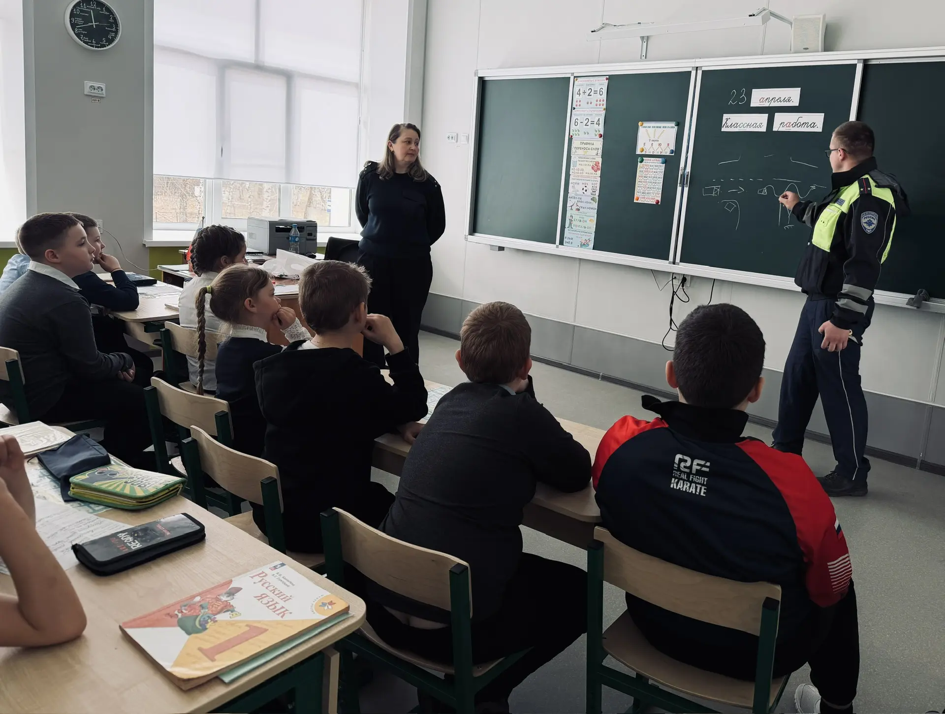 Безопасность на дороге – превыше всего! Встреча с Госавтоинспекцией в нашей школе