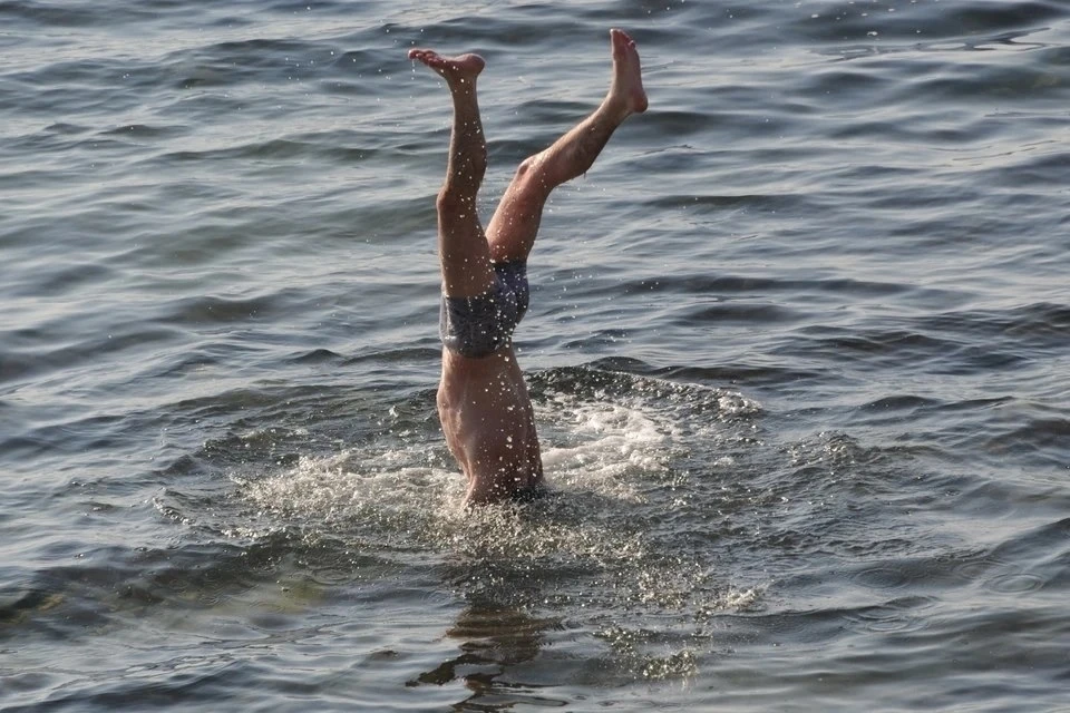 Температура воды в Оке у Рязани достигла 21 градуса

На реках Рязанской области установился режим ле