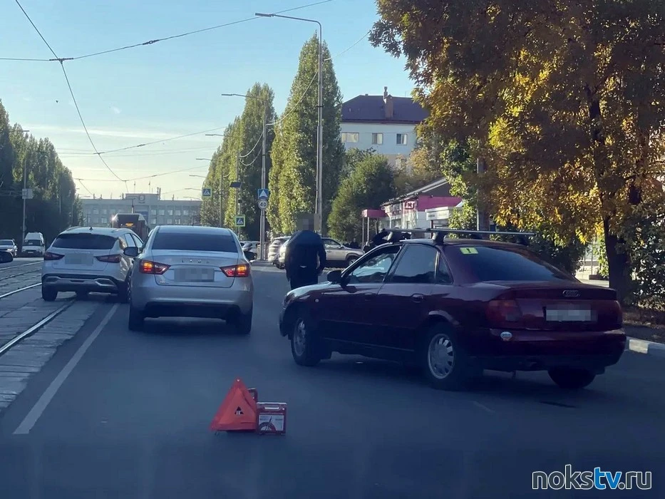 Авария на Советской осложнила движение транспорта