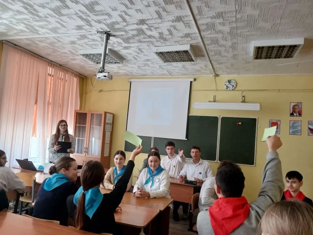 🌍🎓 Неделя В.И. Вернадского в нашем лицее! ✨  С 5 по 12 марта 2026 года в нашем лицее традиционно про