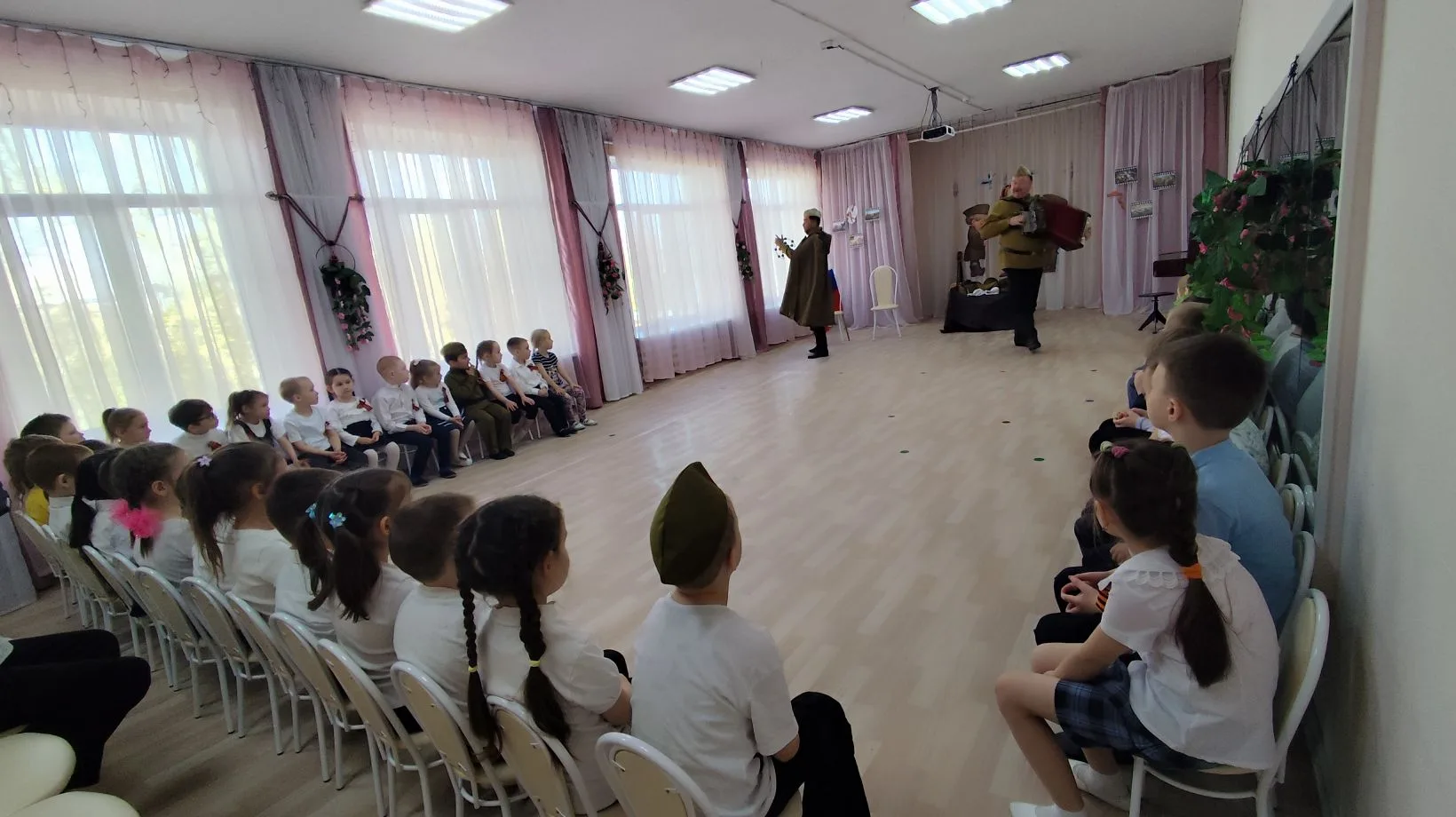 В честь 81-й годовщины Победы в Великой Отечественной войне в нашем саду состоялось тем...