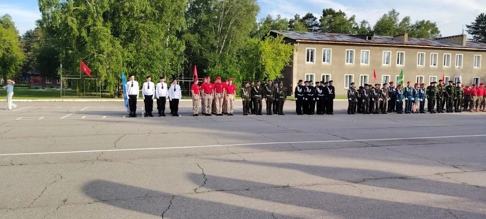 📢 Отряд «Устрицы» МОУ Казачинской СОШ принял участие в военно-спортивных играх «Зарница»!  
🇷🇺С 1