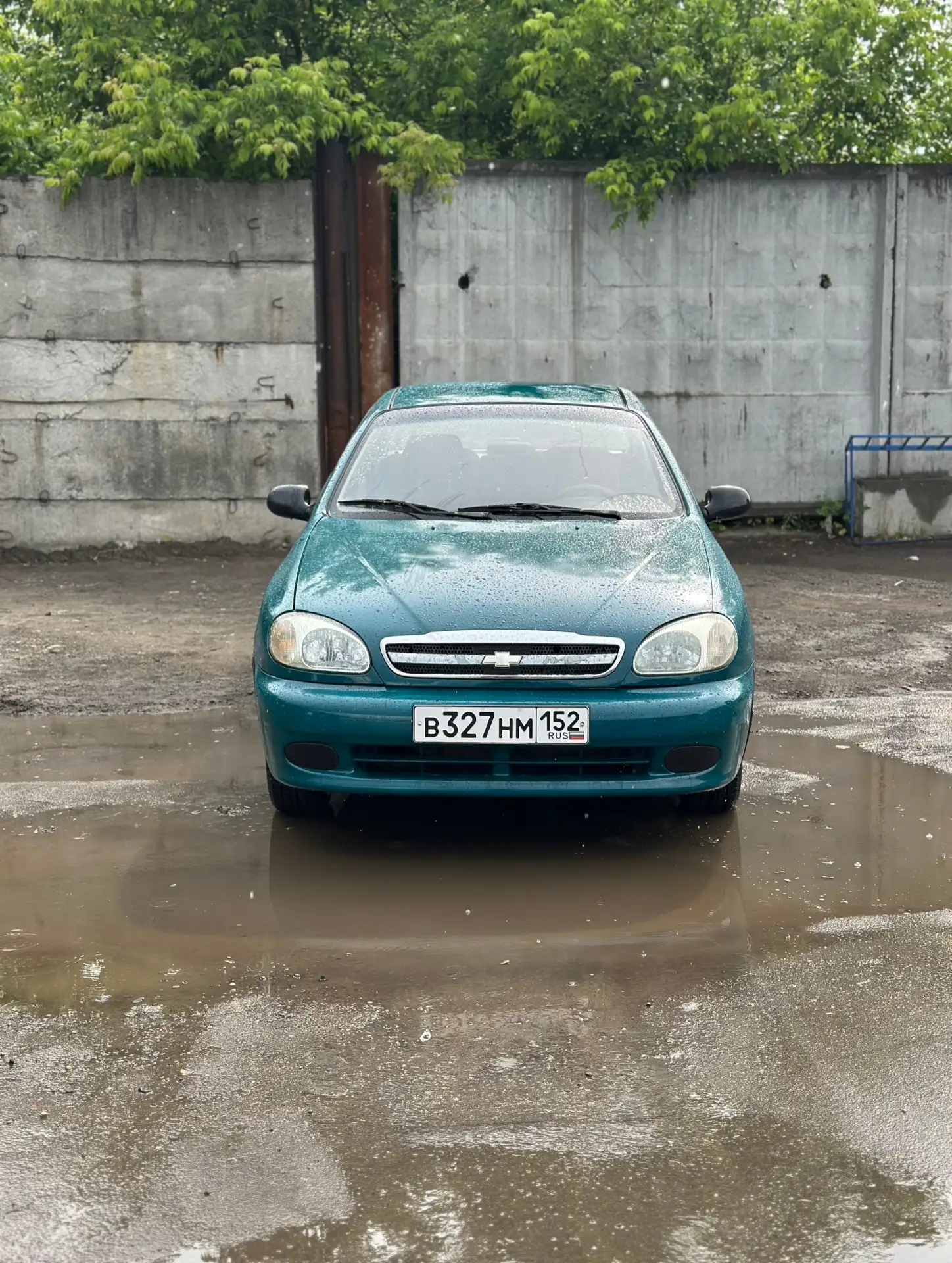 Продам Chevrolet Lanos 2006 года. Машина в хорошем состоянии для своих лет, большую часть времени вл