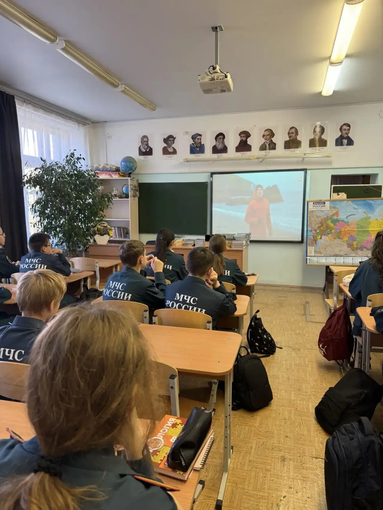 Уважаемые родители, дети, преподаватели!✨