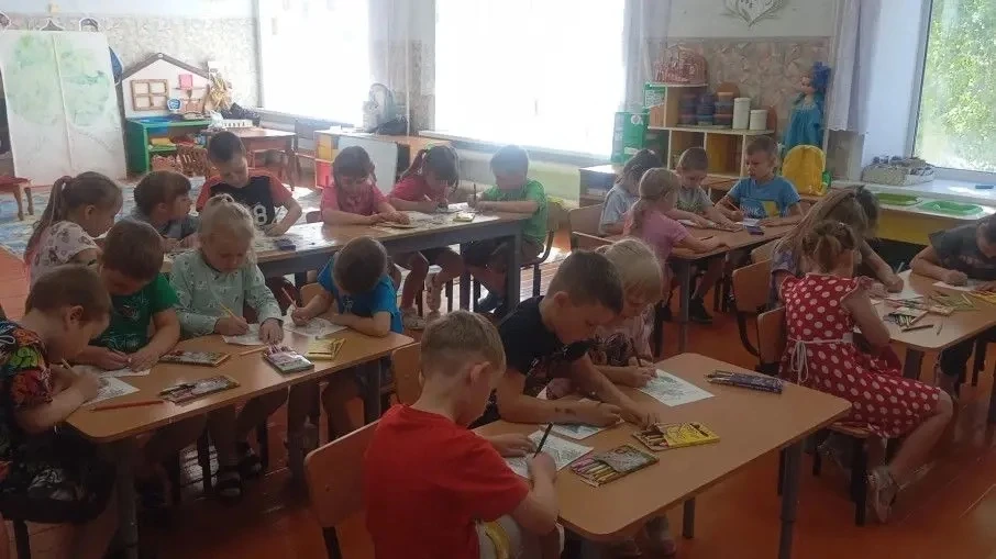 День русского языка

💠В середине июня в дошкольных учреждениях МБДОУ д/с «Колокольчик», МКДОУ Средн