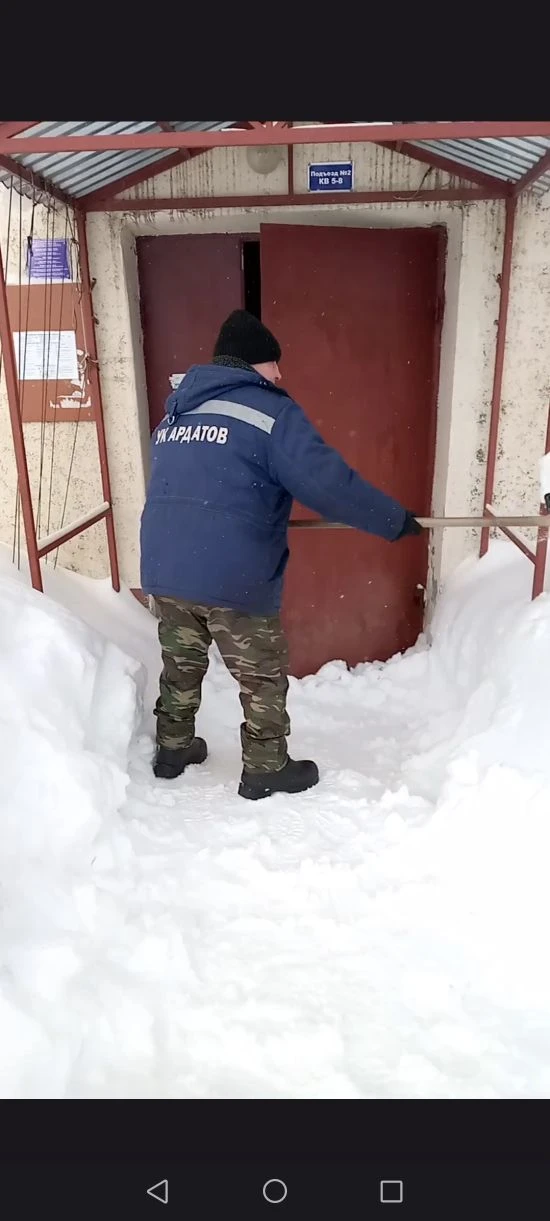 Вопрос уборки снега зимой является важным аспектом содержания многоквартирного дома (МКД).