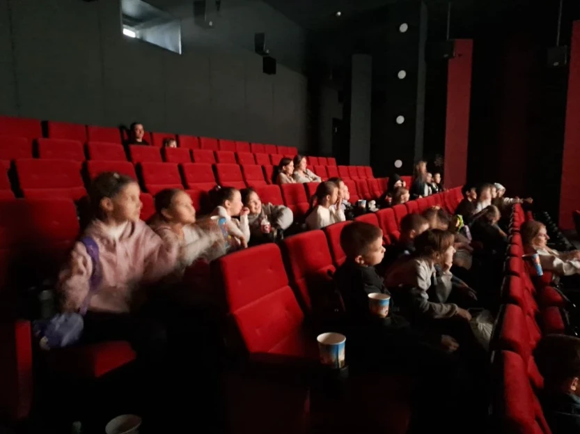 🎬 Отзыв о фильме «Сказка о царе Салтане» от 2б класса.      Наш класс с нетерпением ожидал выход фил