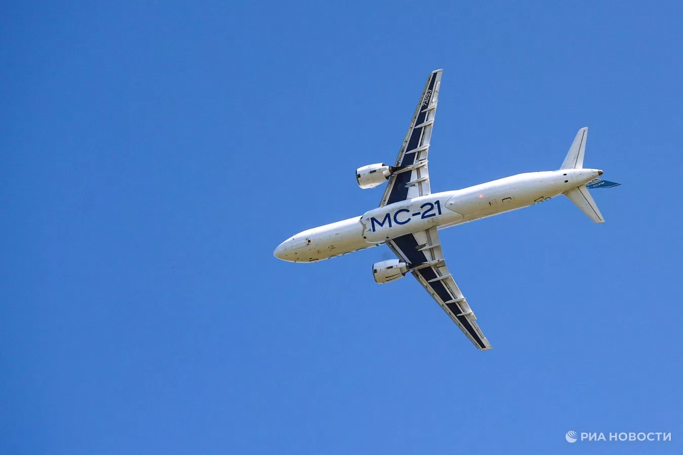 Поставки первых 14 самолетов МС-21 по новому контракту с «Аэрофлотом» начнутся с 2029 г...