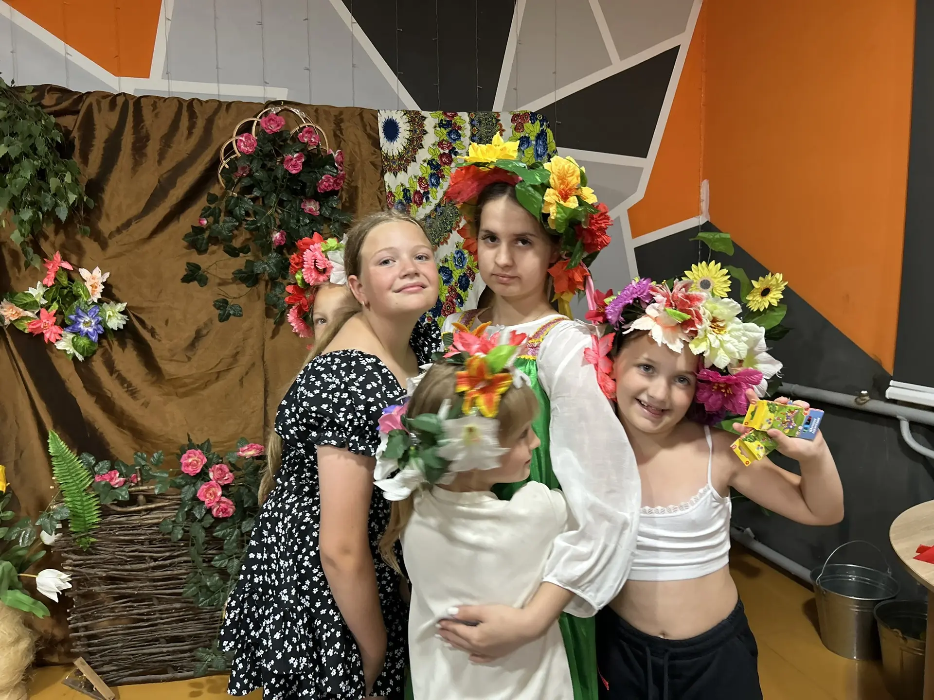 07.07.2026 МБУ "Вольненский СДК" совместно с Вольненской библиотекой провели познавательно-игровую п