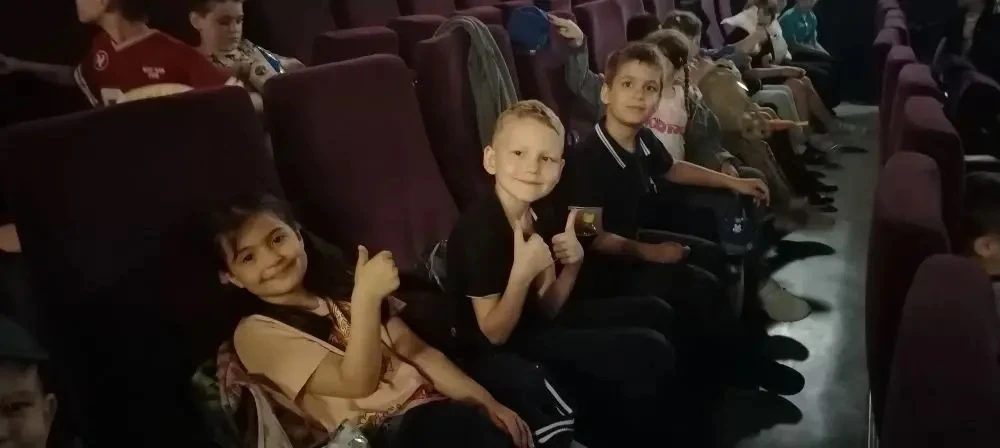 ✨ Новости от самых маленьких учеников школы! ✨  Наши первоклассники спешат поделиться радостью: они 