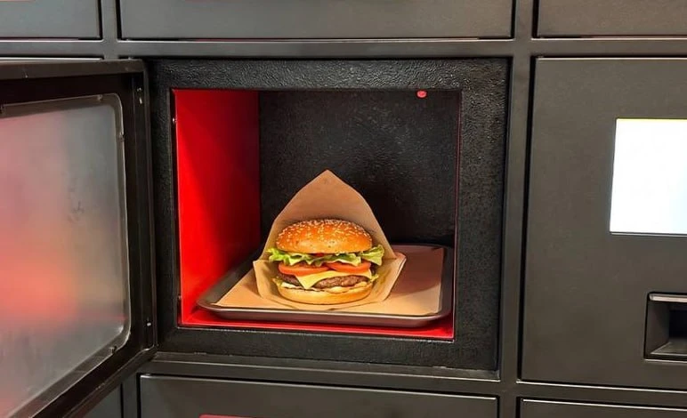 🤯 Первый ПВЗ открыла «Вкусно — и точка» в Москве.