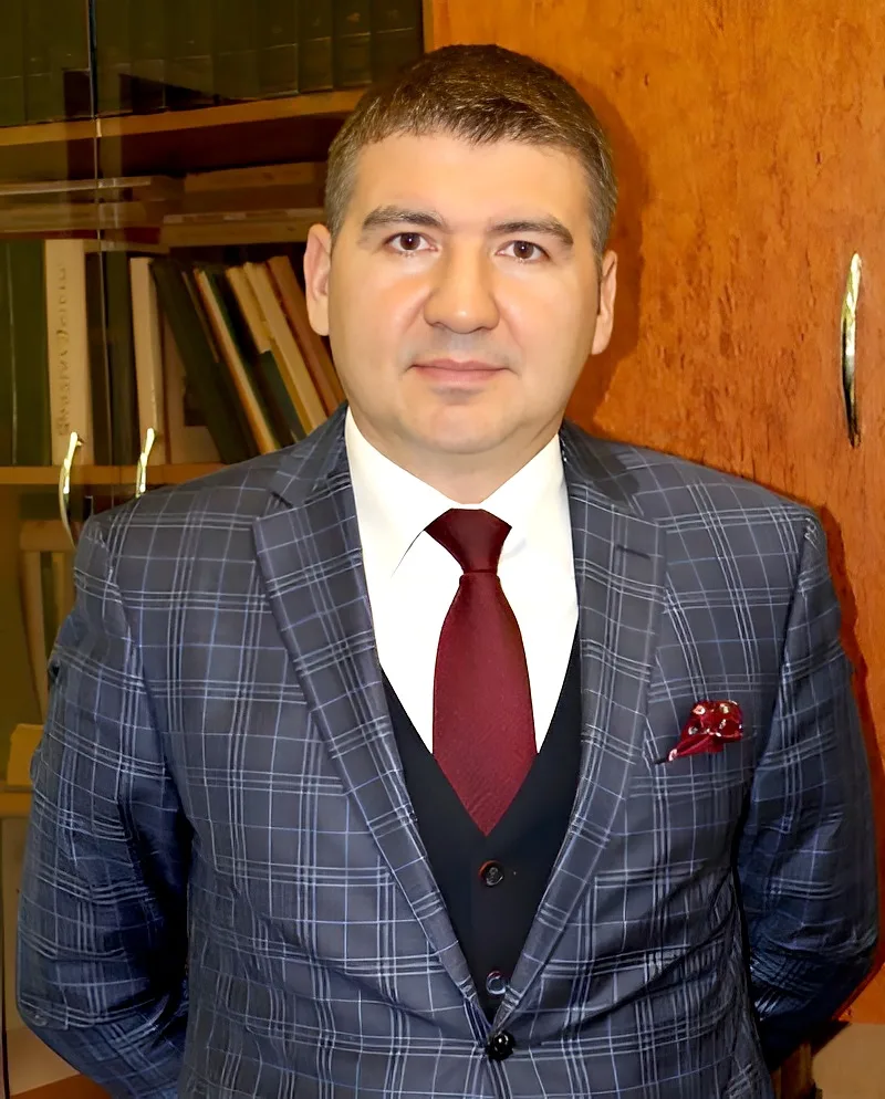 🎉Поздравляем с днём рождения главного врача университетской клиники Астраханского ГМУ Сергея Владим