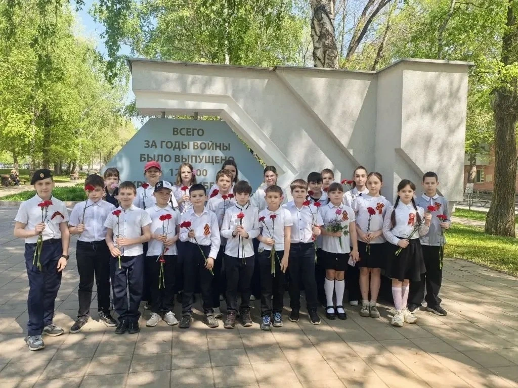 Мы помним. Мы гордимся. Мы благодарим.  В нашей школе продолжаются памятные акции, посвящённые героя