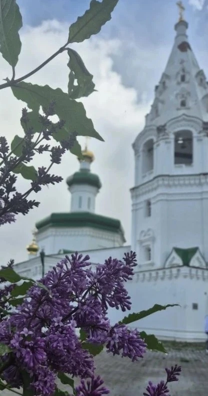ДОРОГА К ХРАМУ: ВЫПУСКНИКИ ШКОЛ ОКТЯБРЬСКОГО РАЙОНА ОТКРЫВАЮТ СЕРДЦЕ ЗНАНИЯМ

✅В преддверии начала э