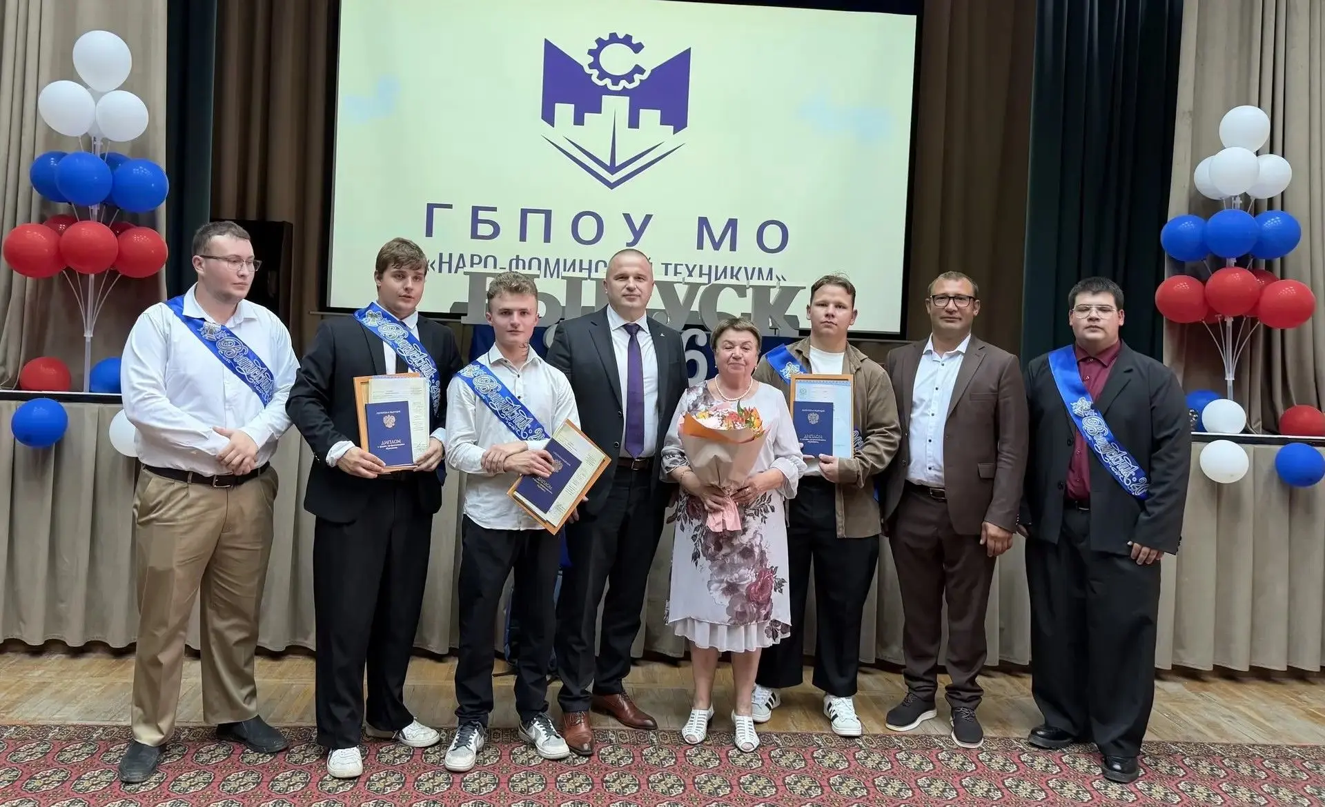 🎉Вот и наступил долгожданный, волнительный и по-настоящему торжественный выпускной вечер. В Наро-Фо