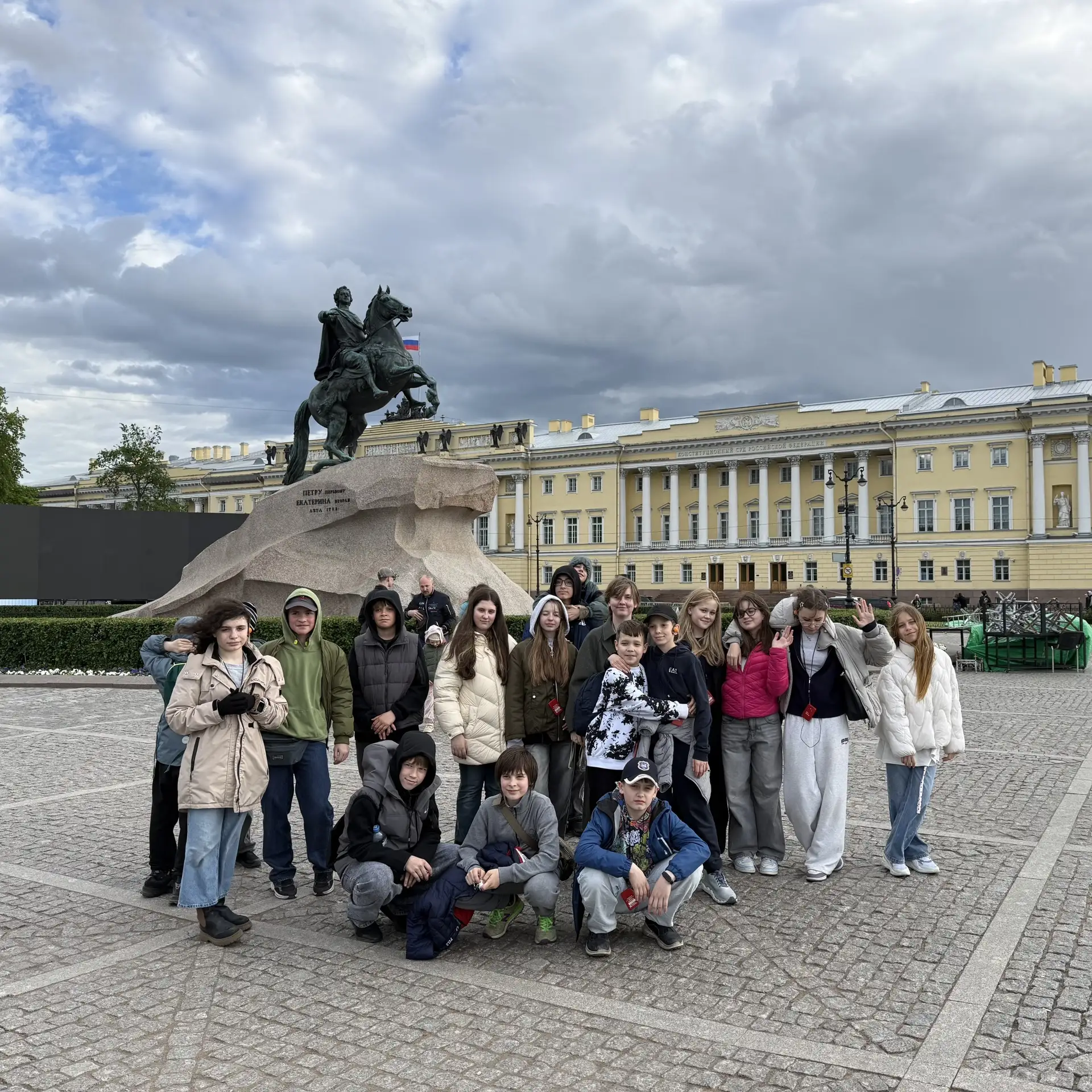 Сорок километров пешком, пятьдесят лестничных пролётов и пять видов транспорта — 6 «В» в финале учеб