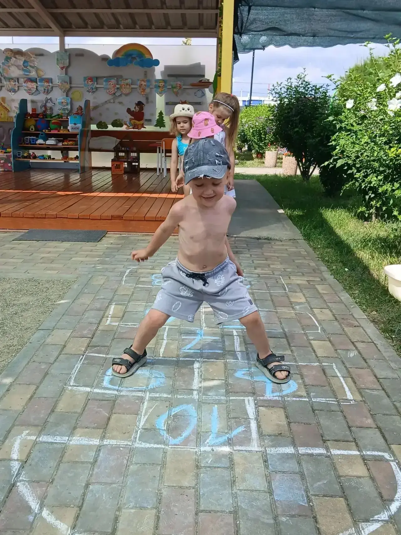 Лето в группе «Радуга» - это море радости и движения! ☀️