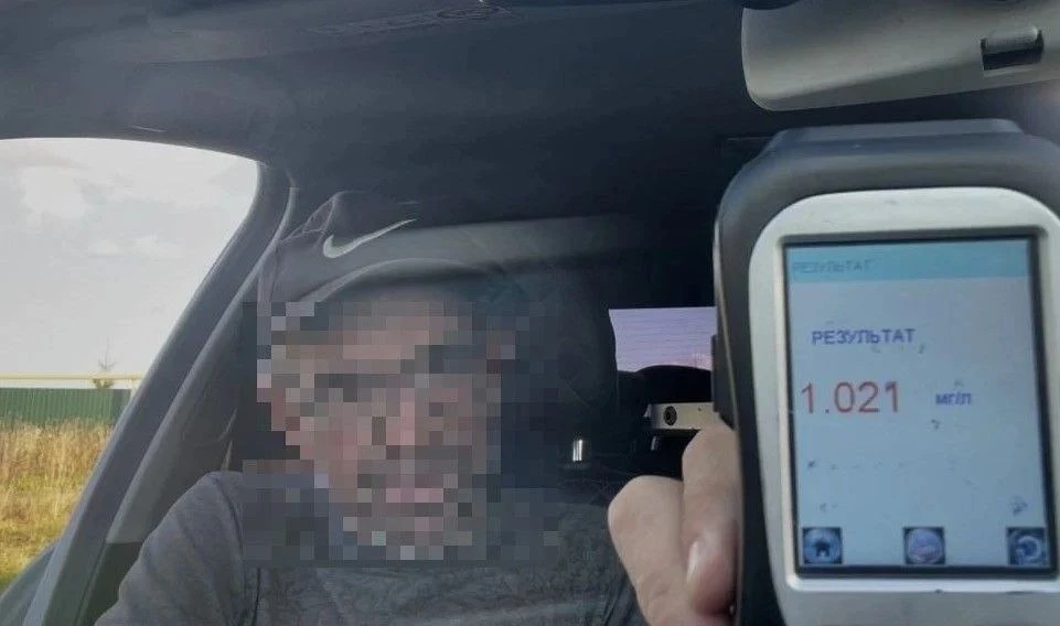 🙈 В Вурнарском районе нетрезвый мужчина поехал за «добавкой» в магазин на чужом тракторе.
