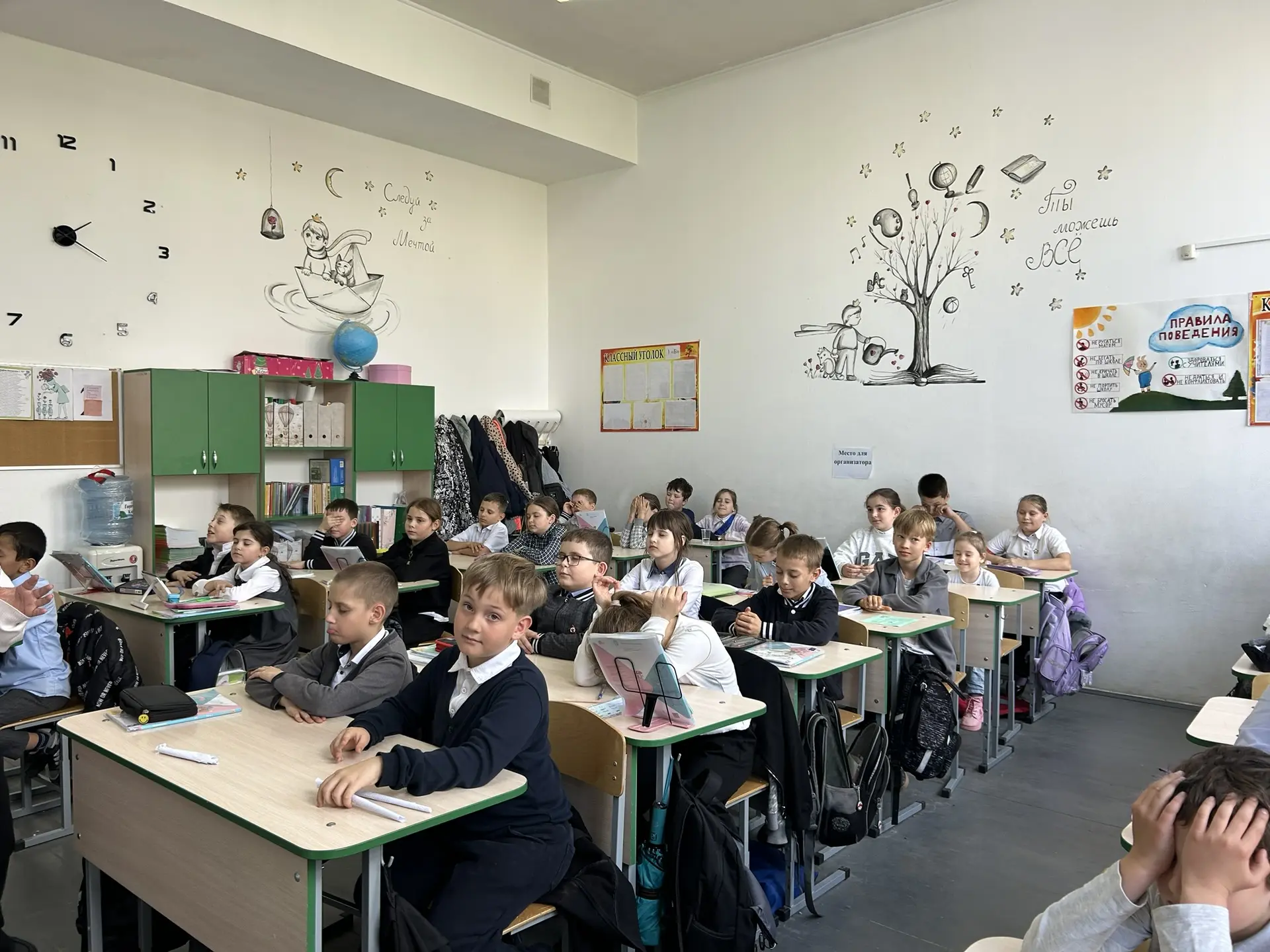 🌍 «Земля — колыбель разума, но нельзя вечно жить в колыбели»   Сегодня наши юные орлята 3 «Б» класса