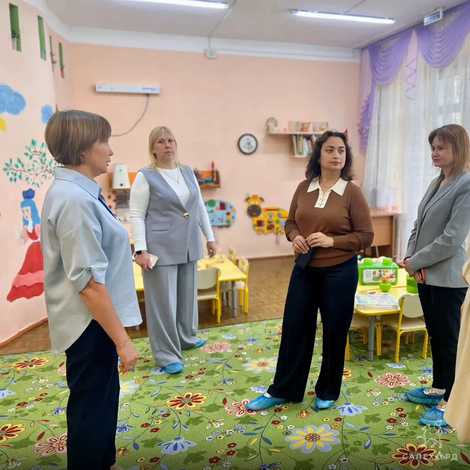 В детских садах «Светлячок» и «Северное сияние» проверили готовность к учебному году
