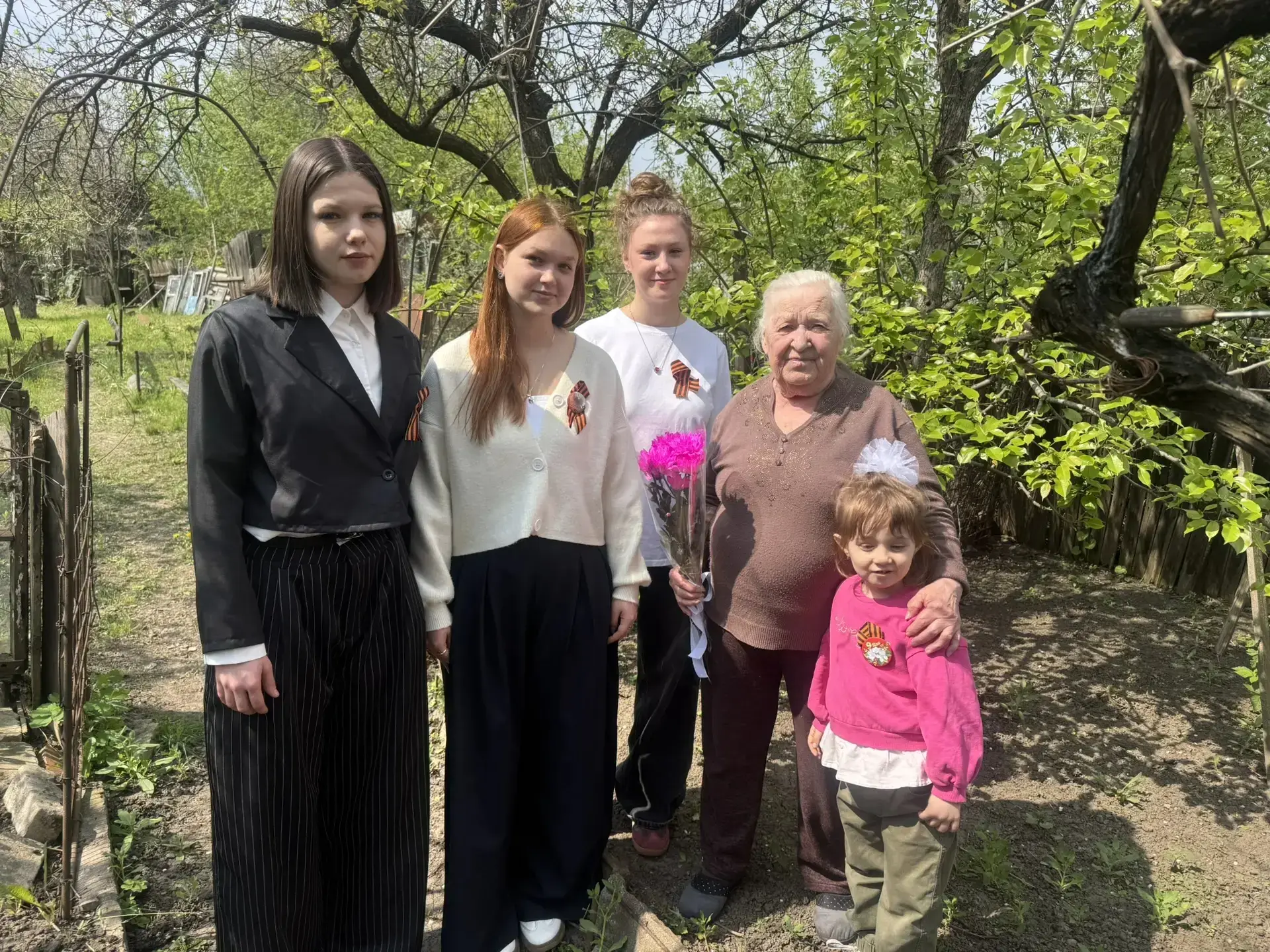 ❤️ СТУДЕНТЫ СТАХАНОВСКОГО КОЛЛЕДЖА ЛГПУ ПОЗДРАВИЛИ ВЕТЕРАНОВ С ДНЁМ ПОБЕДЫ