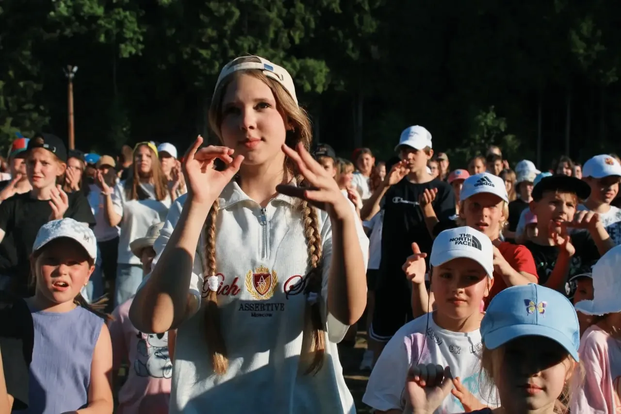 Дорогие друзья! 🌟

С радостью сообщаем, что в нашем санатории стартовала 3 летняя смена! 🎉

Мы под